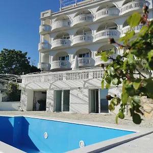 Bellevue Hotel